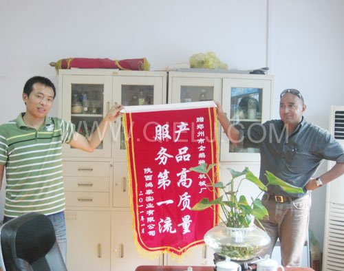 2011年7月25日，外國友人參觀考察我公司！明經(jīng)理等接待并陪同參觀！(圖2)