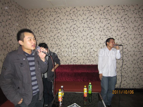 2011年10月，鄭州企鵝糧油機(jī)械有限公司--外貿(mào)部，十一國慶節(jié)團(tuán)體活動！(圖5)