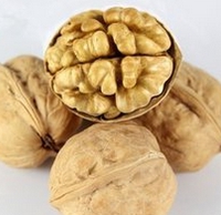 核桃深加工——核桃油，核桃粉，核桃工藝品，活性炭制品(圖1)